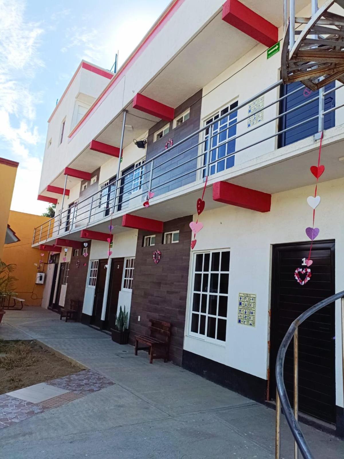 Casa Alebrijes 호텔 San Agustin de las Juntas 외부 사진